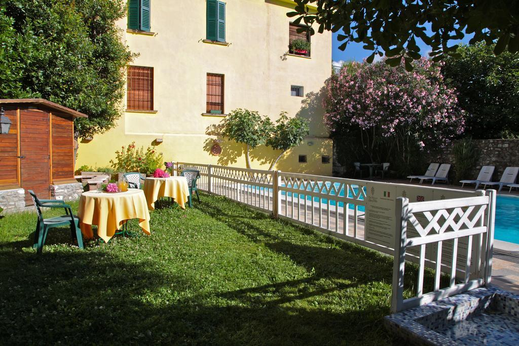 Hotel San Filis San Felice del Benaco Exterior foto