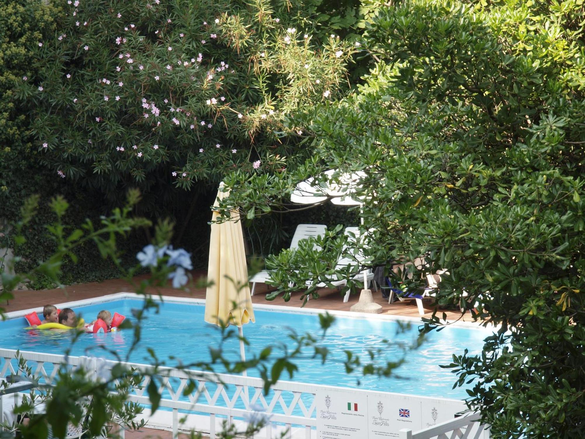 Hotel San Filis San Felice del Benaco Exterior foto